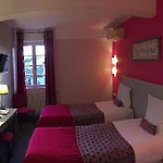 Du Pont Vieux Hotel