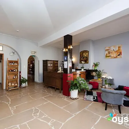 Du Pont Vieux Hotel 3*