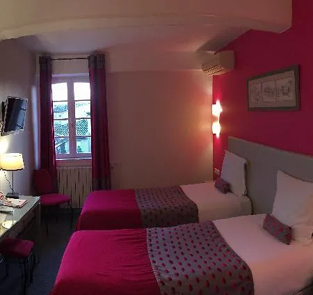 Du Pont Vieux Hotel