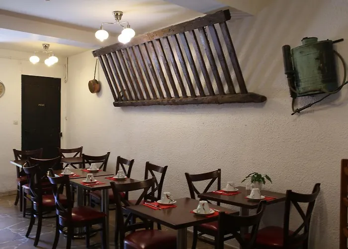 Du Pont Vieux Hotel Carcassonne